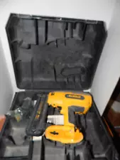 DeWalt DC608 18V Cordless 5/8" - 2" 18 Gauge Brad Nailer - DESCRIPTION