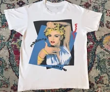 Vintage Madonna Strike a Pose 1990 Ambition Tour T-Shirt Size S-3XL For Fans