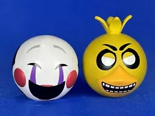 2016 Funko Mymoji Five Nights At Freddy’s Puppet Smiling and Angry Chica FNAF