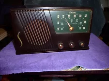 Silvertone Tube Radio Model 18