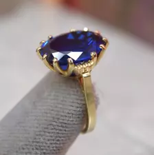 Vintage 10K Yellow Gold 10 Ct Kashmir Blue Lab sapphire Ring