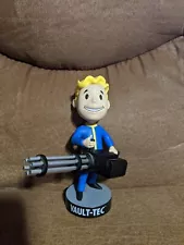 Fallout 4 Vault-Tec Vault Boy bobblehead "Big Guns", see pics and description!