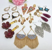 FASHION JEWELRY EARRING LOT FOR PIERCED EARS ASSORTED TYPES & MATERIALS