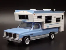 1985 85 GMC SIERRA PICKUP TRUCK W/ WINNEBAGO CAMPER 1/64 SCALE DIECAST MODEL CAR