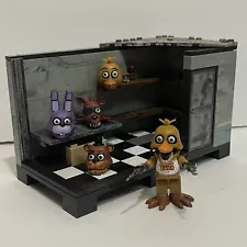 Five Nights at Freddy's/FNAF Backstage Set 12036 w/Withered Chica McFarlane Lego