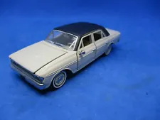 Franklin Mint 1:43 1963 Rambler Classic 660 Beige w/Black Roof