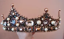 Rhinestone Metal Crown for Halloween Costume. Adult Sz. Pretty!