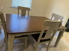 dining room set