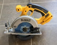 DeWalt 18V Cordless Heavy Duty 6-1/2" Circular Saw DC390 with Good, Sharp Blade