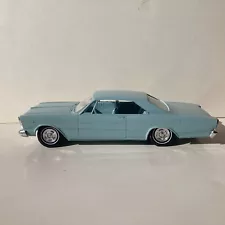 1966 FORD GALAXIE 500 Model PROMO Friction Car 1/25 Scale