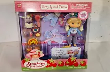 2002 Bandai Strawberry Shortcake Jammie Party Angel Cake Mib