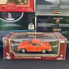 Road Legends 1966 Volkswagen Karmann-Ghia 1:18 Die-Cast Orange