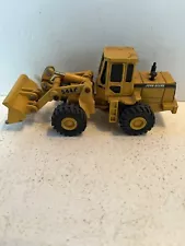 john Deere model 544 G front end loader die cast toy