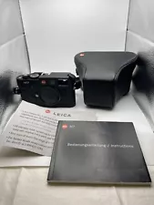 Leica M7 (0.72) Black Rangefinder Film Camera Body Near Mint 149B Case & Book