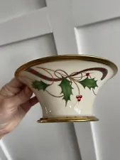 Lenox Holiday Nouveau Candy Bowl Dish Holly Berries Ribbon Gold Trim 6”