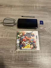 nintendo 3ds black CTR-001 C/W Charger, Super Smash Bros 3ds, Stylus & SD Card