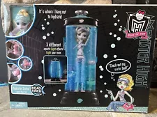 NEW SEALED 2010 Monster High Dead Tired, Lagoona Blue Hydration Station