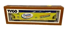 Tyco HO Scale Billboard Advertising DOMINO SUGAR Covered Center Hopper Train Car