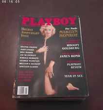 Playboy MAGAZINE-HOLIDAY ISSUE -MARILYN MONROE-centerfold-Jami Ferrell-Jan 1997