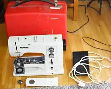 Bernina 830 Record Electronic Sewing Machine.