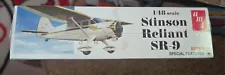 AMT 1/48 Stinson Reliant SR-9 Retro Deluxe amt 905/12