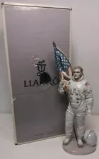 Lladro Vintage Apollo Landing #6168 Giant Leap For Mankind Astronaut Statue