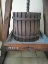 Vintage Germany 1800 wine press, No.1, Model 150.  Good condition, all original.