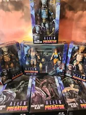 Neca Arcade Alien Vs Predator Figure Collection Lot