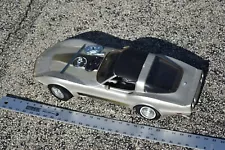 Monogram 1982 Corvette 1/8 Scale for parts or repair