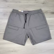 Levi's Shorts Men's Large Gray Trail Cargo New #46850007