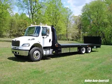 Freightliner M2 w/ 28' Versatran Retriever Body - 350hp Cummins - Allison Auto!!