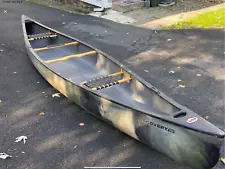 Camo, 16.9 ft, Old Town Discovery 158 Canoe with two seats