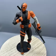 McFarlane DC Multiverse Deathstroke Rebirth Loose Figure w/ Weapons