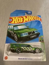 Hot Wheels Super Treasure Hunt Volvo 240 Drift Wagon