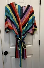 En Crème Multi Color Shorts Romper Size Xl NWT