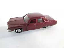 Yatming 1053 Cadillac Fleetwood Brougham Diecast Car Maroon 1/64 H3