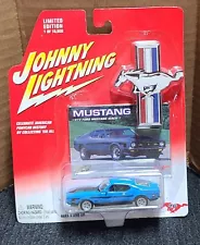 Johnny Lightning – 1971 Ford Mustang Mach 1 Grabber Blue MOC