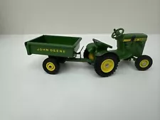 ERTL JOHN DEERE 110 RIDING LAWN MOWER TRACTOR TOY USA With Wagon