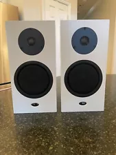 Linn Katan (White) Speakers (Pair) - EXCELLENT CONDITION - Sound amazing!!!