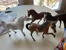 Breyer Horse Figures / Horses ( 4 ) !!!