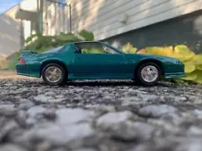 New ListingA SHARP! 1991 Chevrolet Camaro Z28 - ERTL Dealer Promo Car 1/25 scale