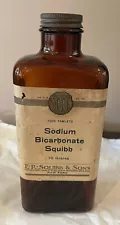 Vintage SQUIBB Sodium Bicarbonate 9" Pint BOTTLE DRUGGIST PHARMACY APOTHECARY