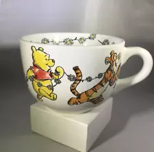 New Winnie The Pooh Daisy Chain Tigger Piglet Eeyore Large Soup Coffee Tea Mug