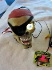 Gemmy 2007 Haunted Heads Halloween Motion/Sound Activated Pirate Skull Tested