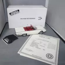 1962 Ford Thunderbird Sports Roadster Corinthian White Car _ The Danbury Mint