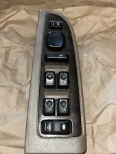 03-06 Yukon Sierra DENALI Driver Door Master Window Switch Woodgrain