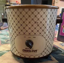 Vintage Medium Size Crock Pot Great Condition