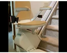 Acorn Chair Lift, Straight, Left side of stairs, Excellent condition, 2 remotes 