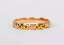 Vintage Floral Patterned 18k Gold Plated Hand Carved Wedding Ring For Sale