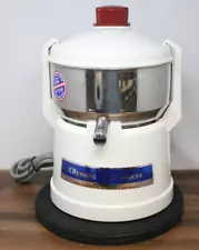 Olympic Juicer Juice Machine Extractor Heavy Duty Model 1000 Fruit and Vegetable